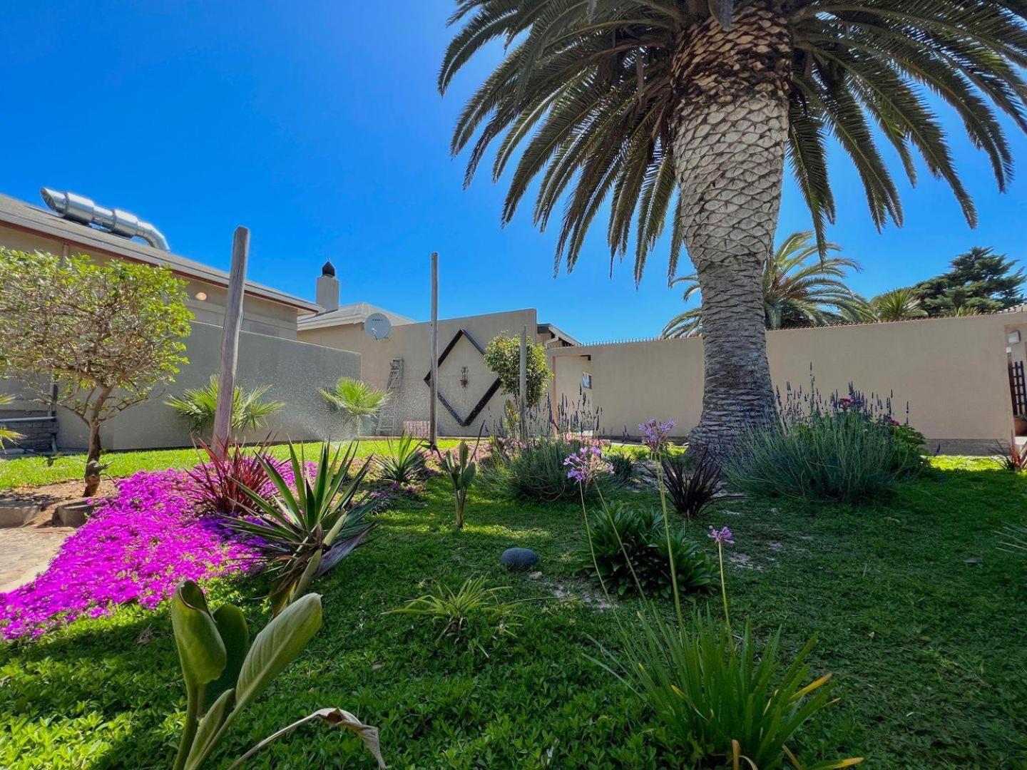 The Mole Guesthouse Swakopmund Zewnętrze zdjęcie