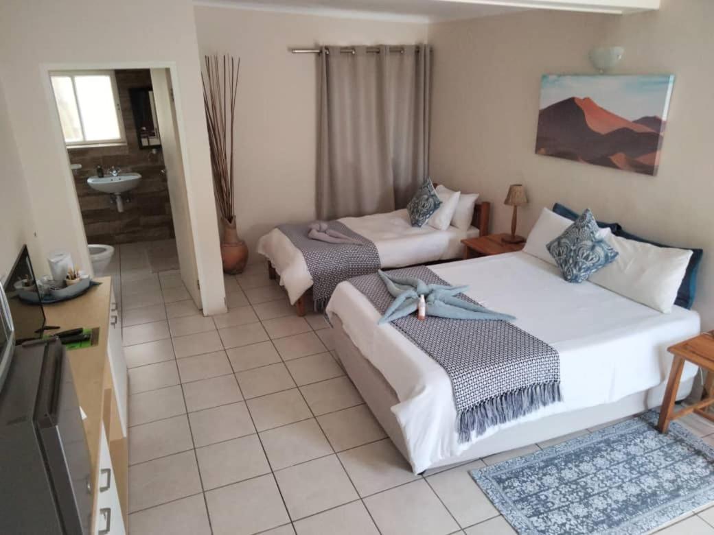 The Mole Guesthouse Swakopmund Zewnętrze zdjęcie